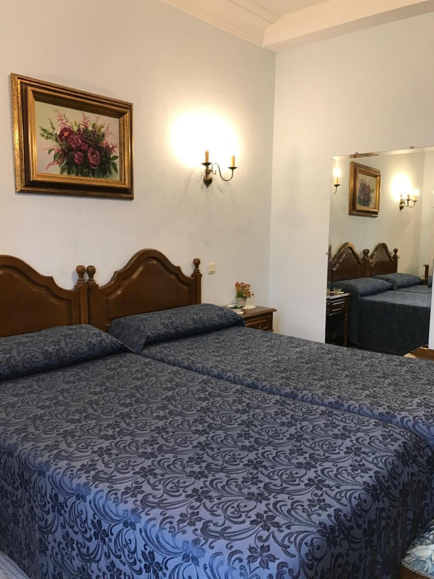 Hotel Rural Villa Elena ปาเนส ภายนอก รูปภาพ